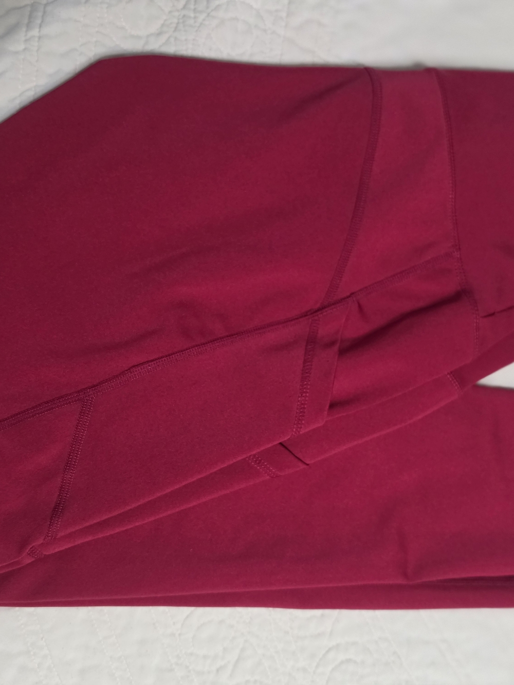 High-Rise Pocket Leggings in Berry